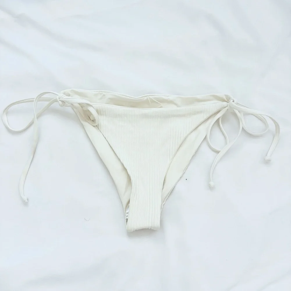NWOT L*Space cream ribbed pointelle Lennox/Lily bikini bottoms S